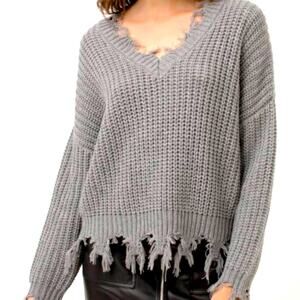 Love Tree Women Gray Distressed Sweater Size S